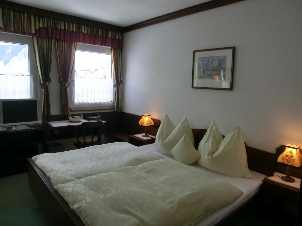 Hotel Garni Landhaus Buertlmair Hinterstoder Exterior photo